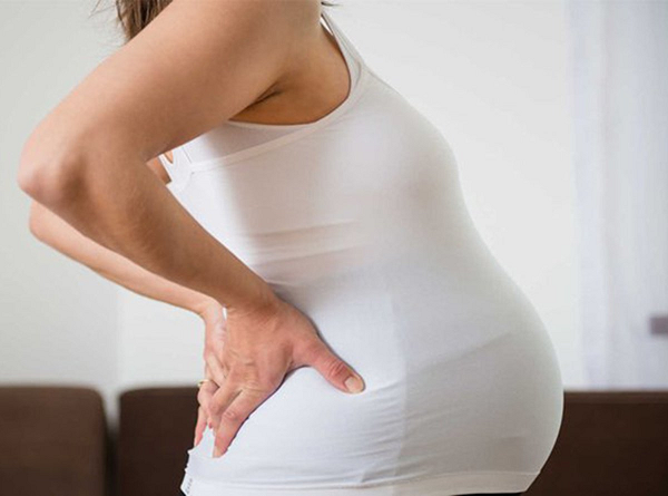 Hình ảnh bụng bị sa xuống những tuần cuối thai kỳ